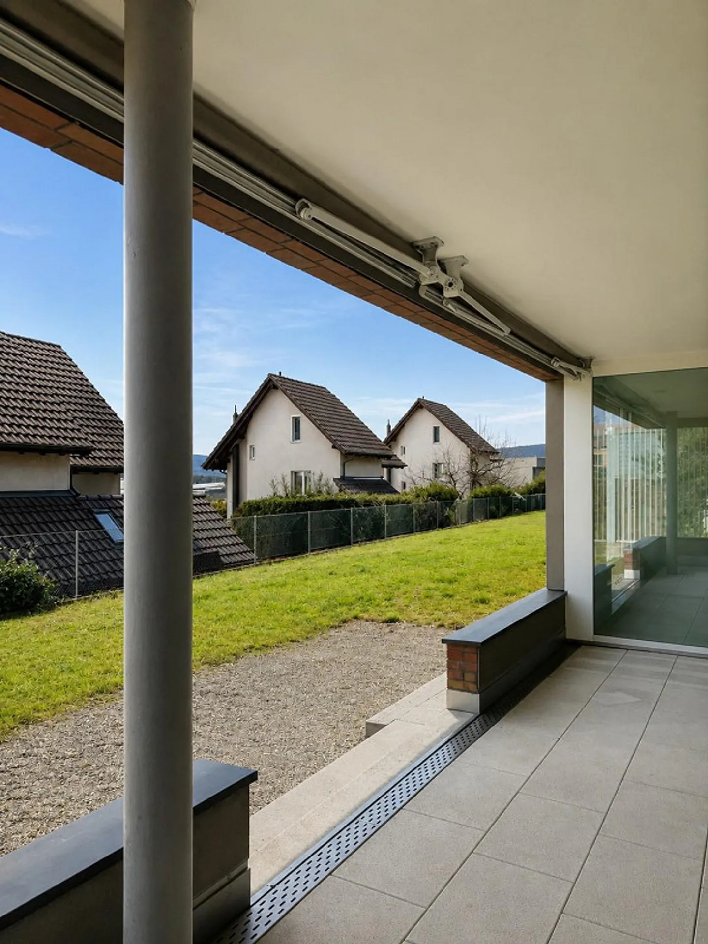 Moderne Gartenwohnung im Ziegeleihof-Areal in Oberwil - Photo 1 of 9