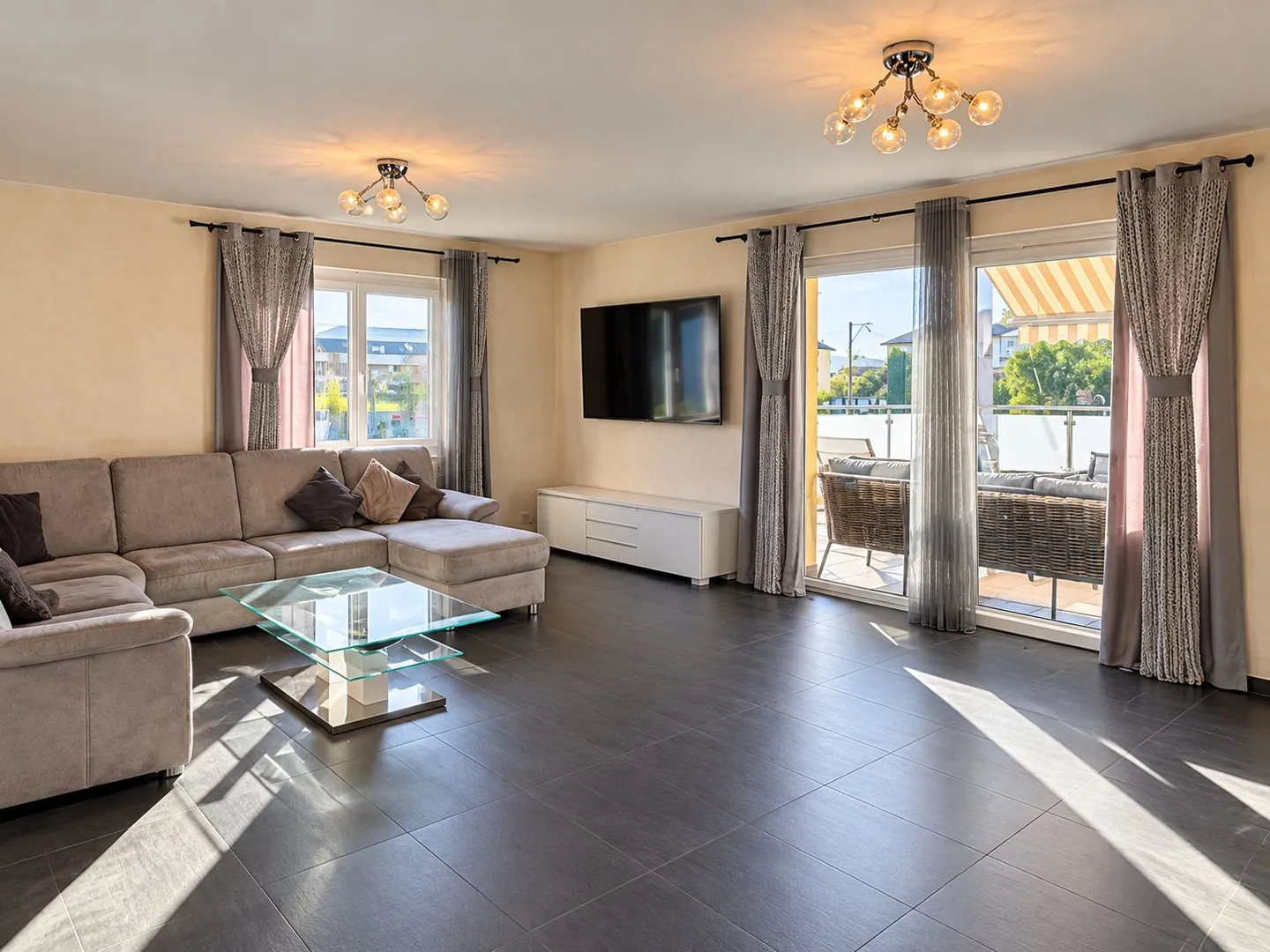 Spacious Duplex Apartment - Photo 1 of 12