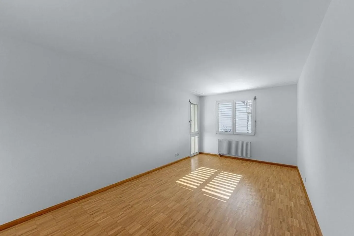 Charmante Maisonettewohnung mit zwei Balkonen in ruhiger Lage - Foto 8 von 10