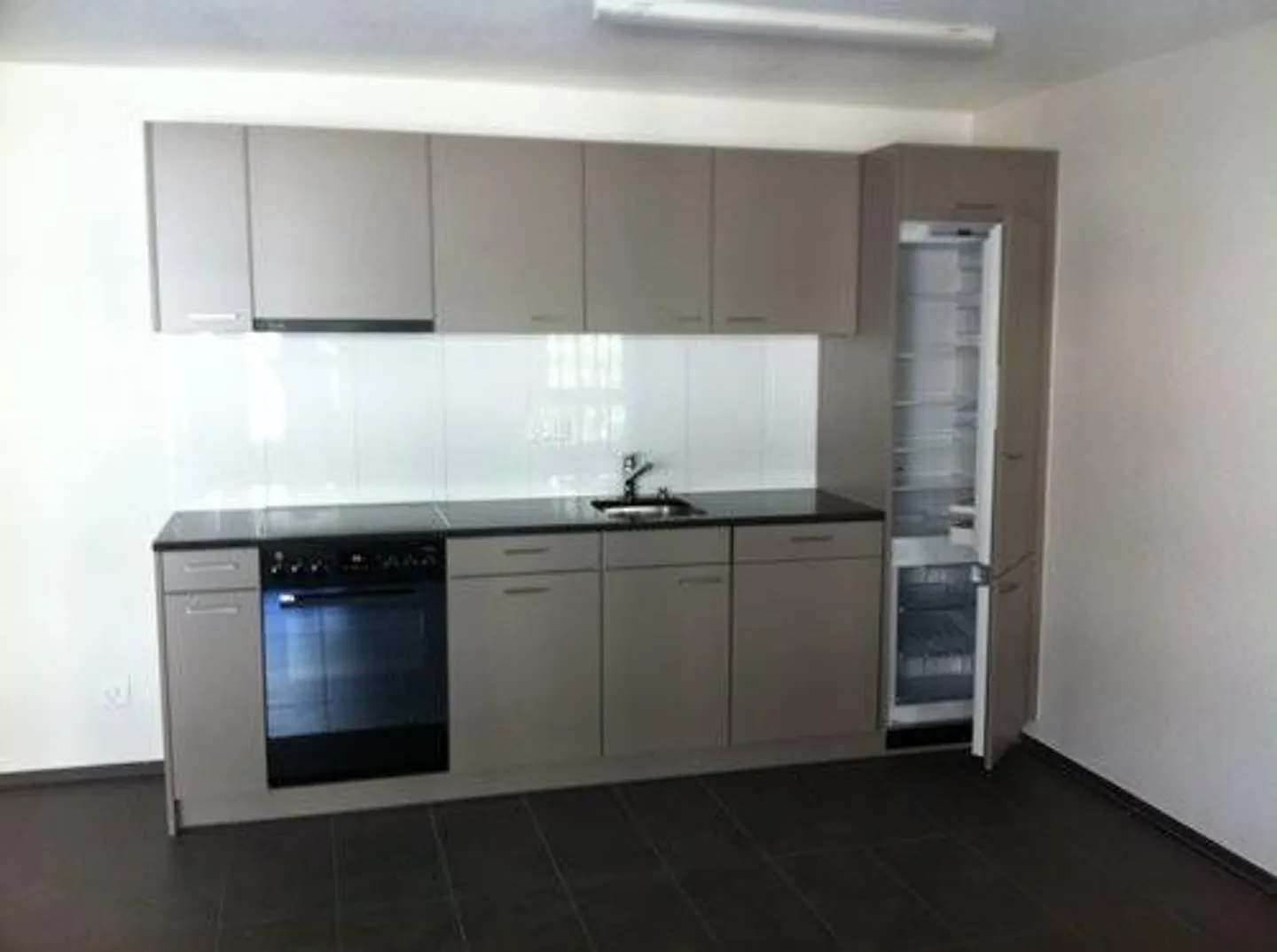 Appartement moderne au cœur du quartier de Länggass - Photo 2 sur 5
