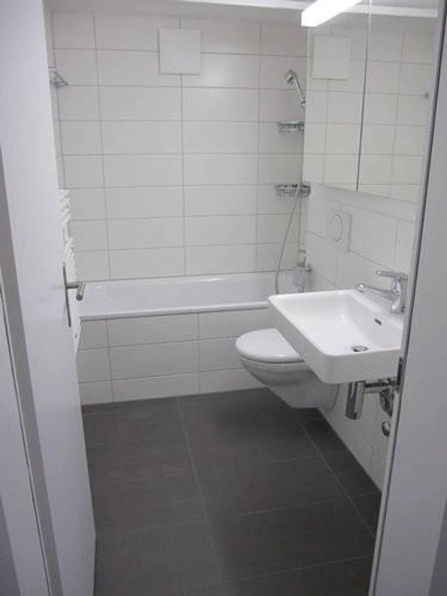 Appartement moderne au cœur du quartier de Länggass - Photo 3 sur 5