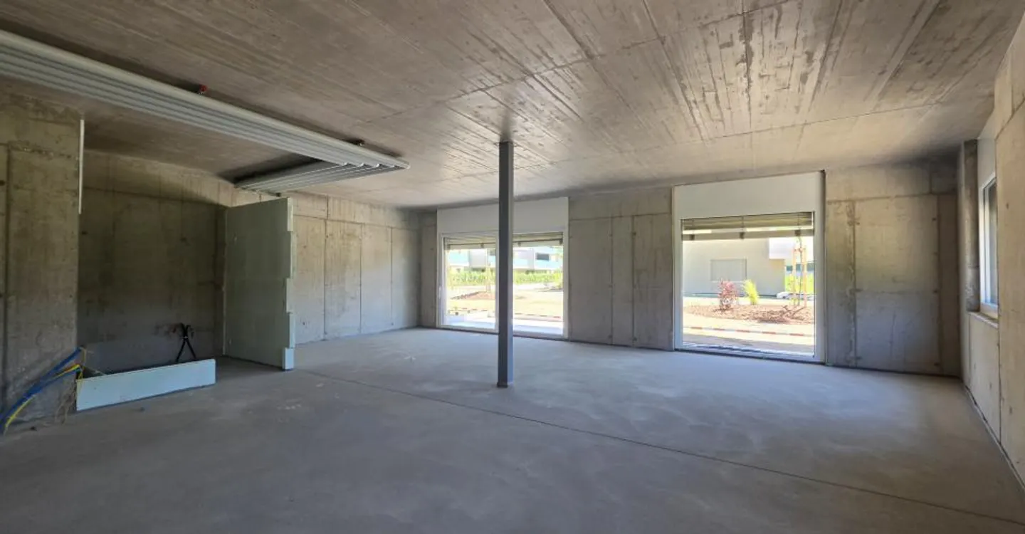 Nouveaux Locaux Commerciaux à Uvrier - Photo 6 sur 13