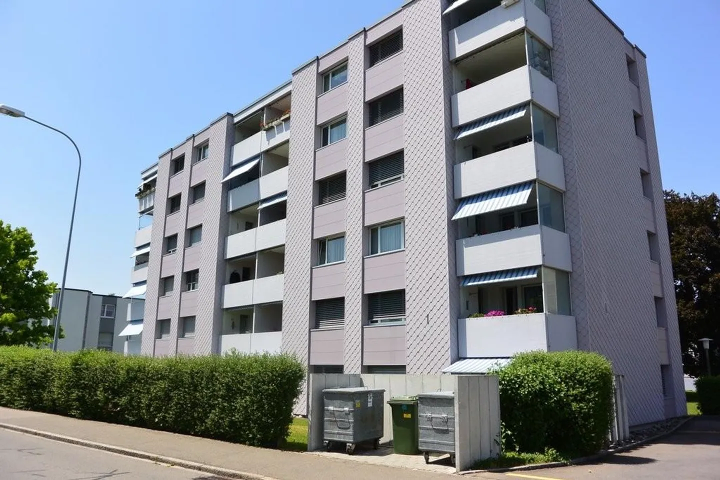 Aussenabstellplätze in Bassersdorf - Foto 1 von 1