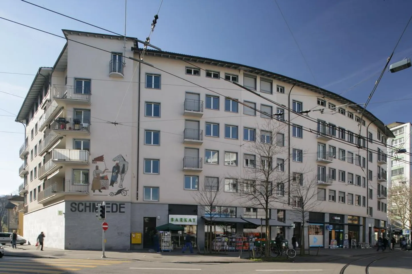 Bedeckter Fahrradabstellplatz in Wiedikon - Foto 1 von 1