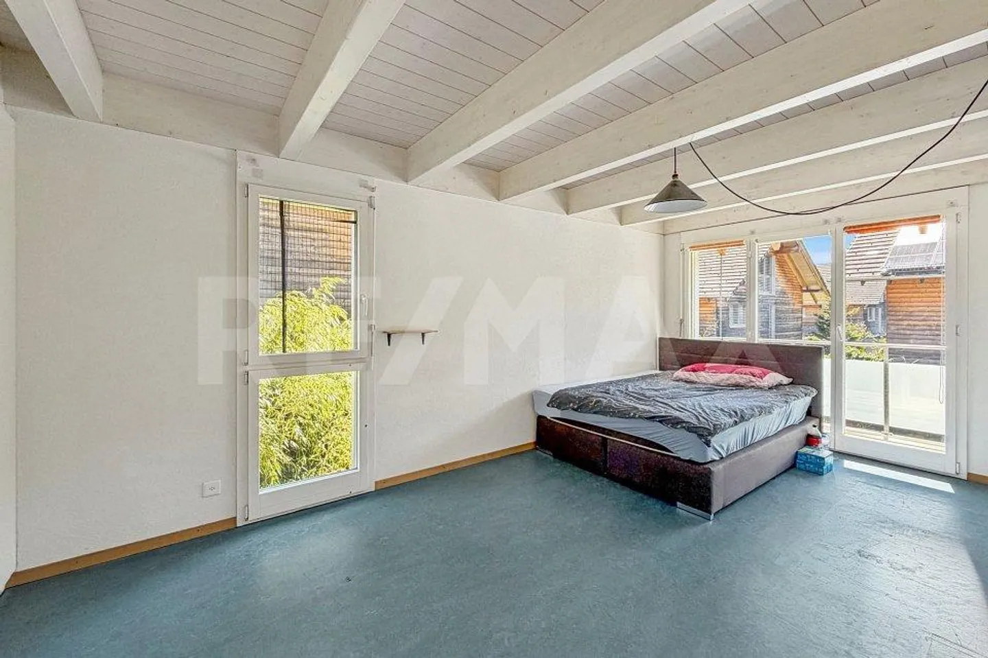 Maison familiale semi-détachée lumineuse de 5½ pièces à Kaufdorf - conviviale pour les familles... - Photo 9 sur 13