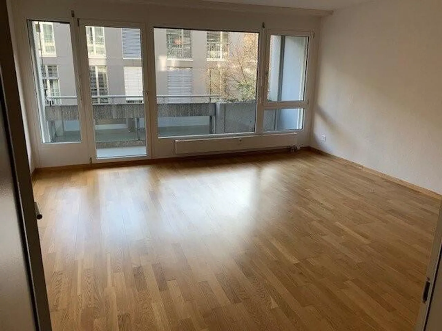 Länggasse - appartement moderne de 2,5 pièces avec 2 balcons - Photo 5 sur 6