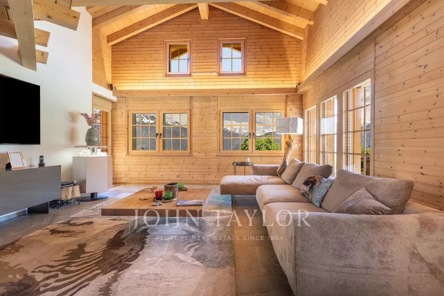 Mietvertrag für zwei Wochen - Monat: Chalet mit Pool - Foto 2 di 11