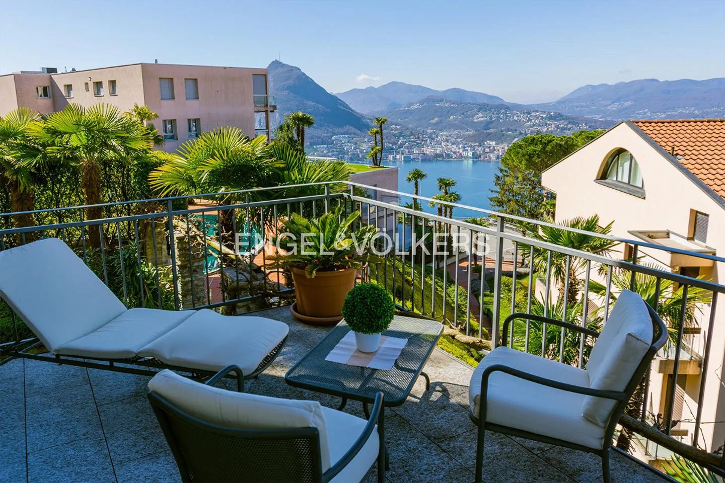 Oasi di tranquillità con vista panoramica - Foto 1 di 11