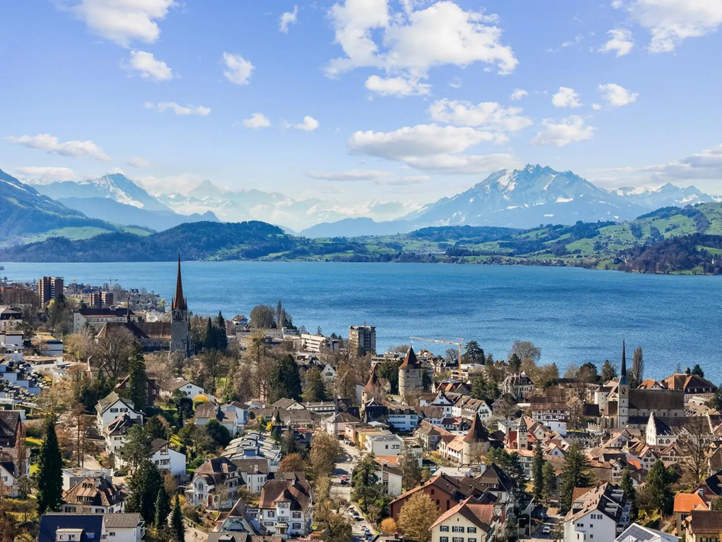 4.5 ROOM GROUND FLOOR APARTMENT WITH IN-LAW APARTMENT AND WELLNESS AREA - Photo 1 of 20