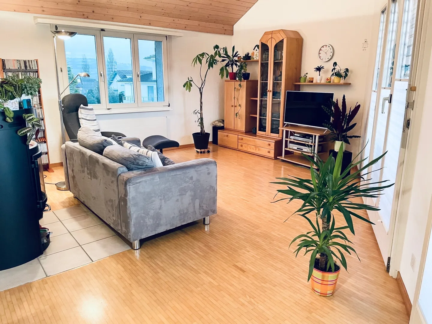 LOCATION TEMPORAIRE : Maison jumelée de 5,5 pièces à Sursee LU - Photo 2 sur 11