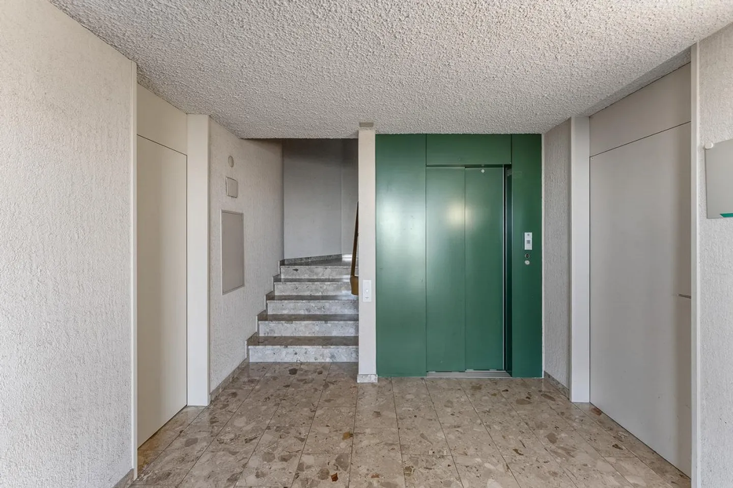 4.5 ROOM GROUND FLOOR APARTMENT WITH IN-LAW APARTMENT AND WELLNESS AREA - Photo 20 of 20