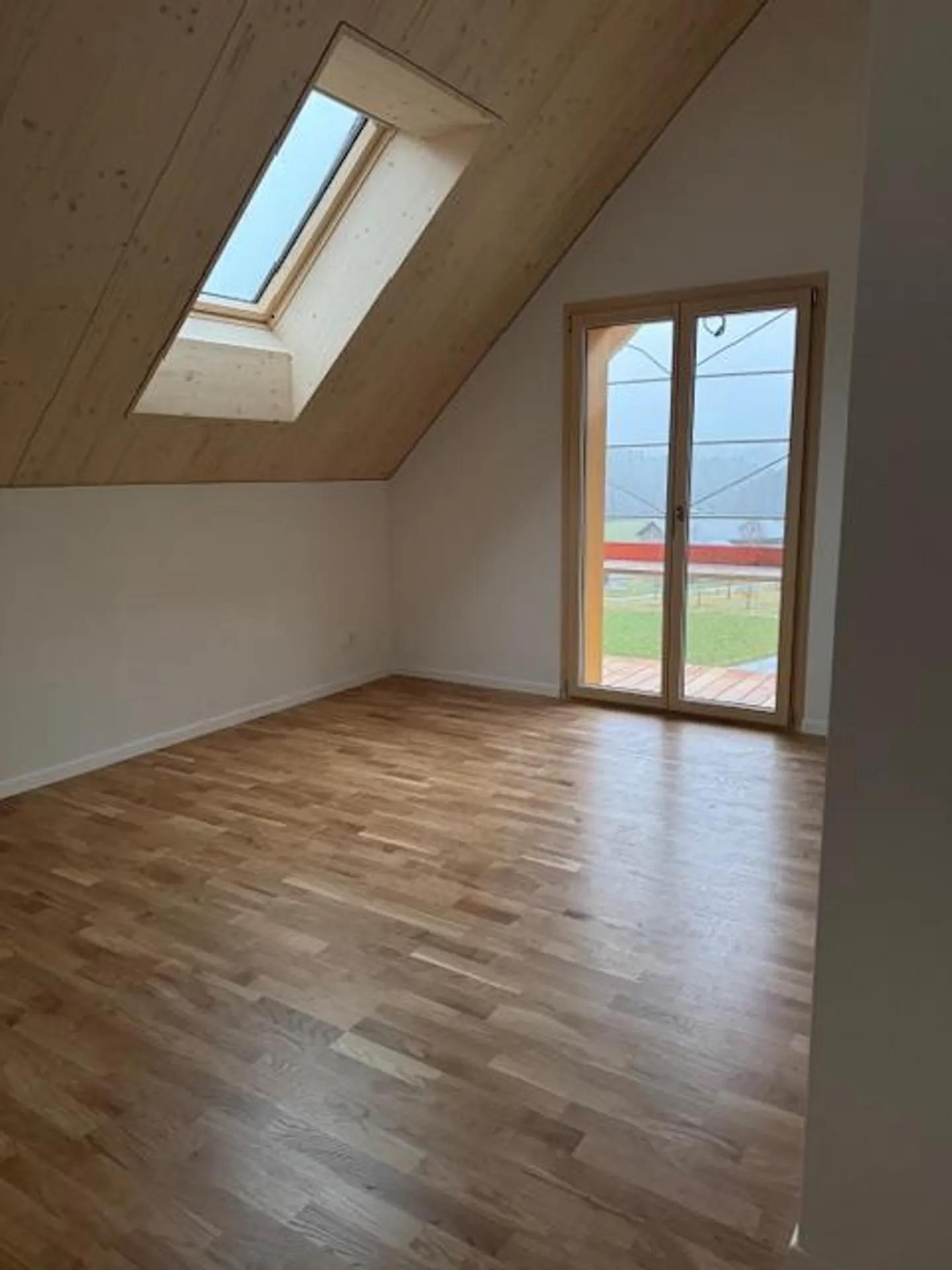 Casa unifamiliare 5.5 camere (Stöckli) accogliente e recentemente ristrutturata nel verde - Foto 11 di 12