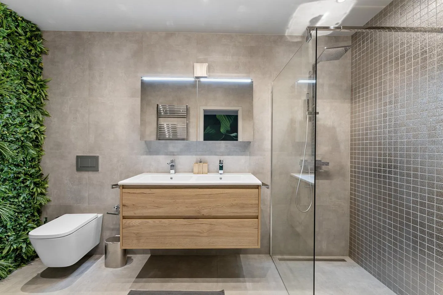 4.5 ROOM GROUND FLOOR APARTMENT WITH IN-LAW APARTMENT AND WELLNESS AREA - Photo 17 of 20