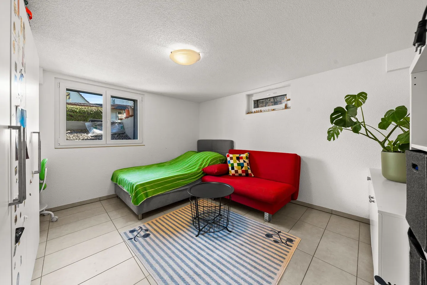 Spacious 4.5-room apartment on two floors with terrace and garden! - Photo 15 of 18