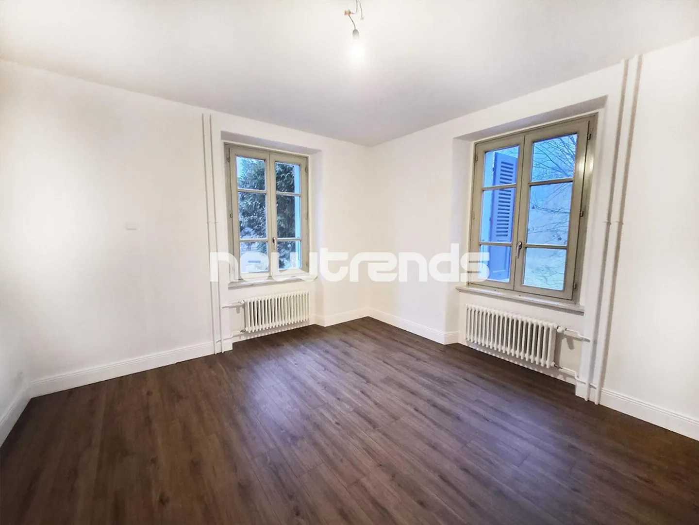 APPARTEMENT À LOUER RÉNOVÉ 4.5 PIÈCES - Photo 9 sur 14