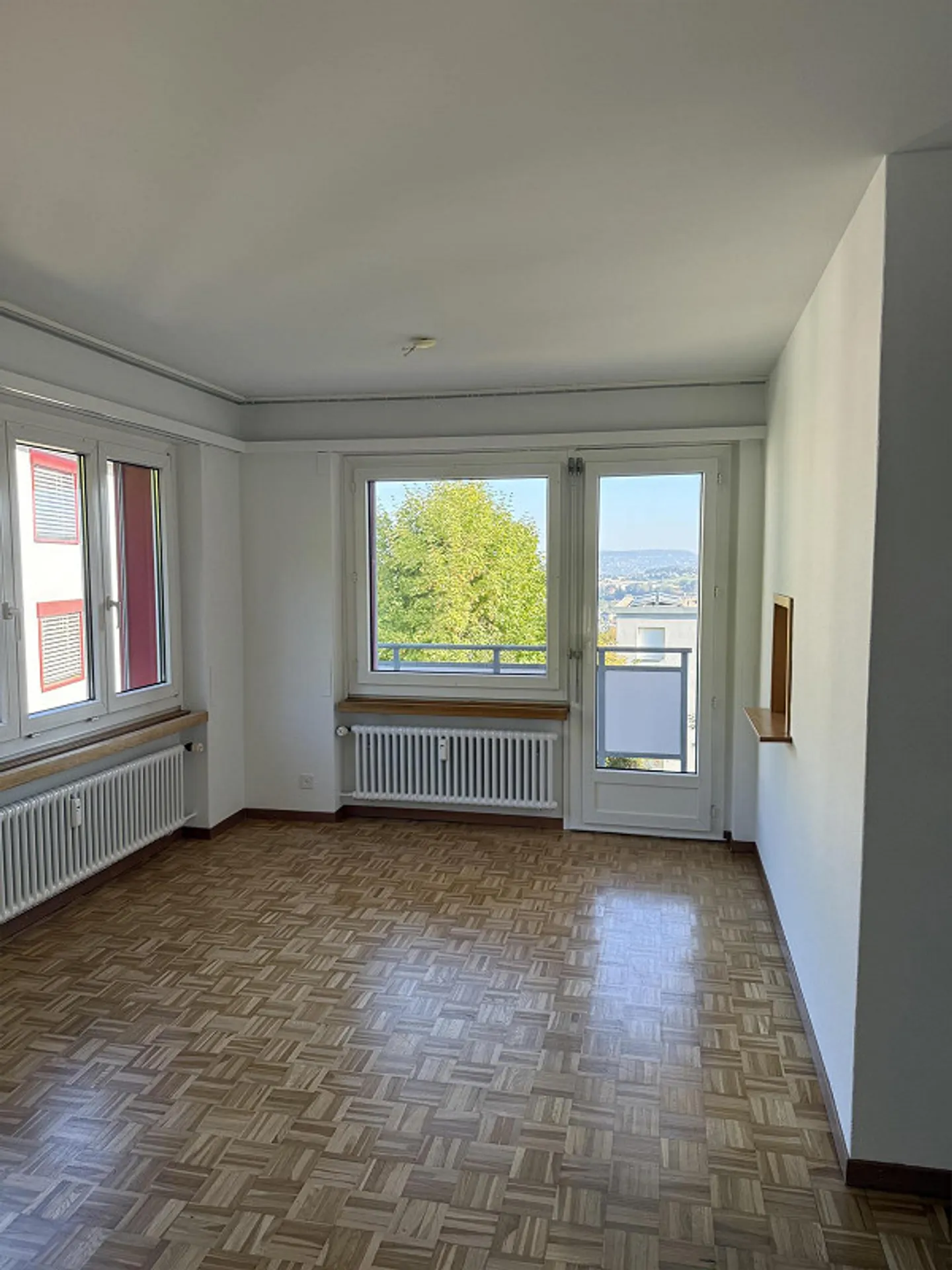 Charmante appartement de 4,5 pièces à louer à Adliswil ! - Photo 3 sur 13