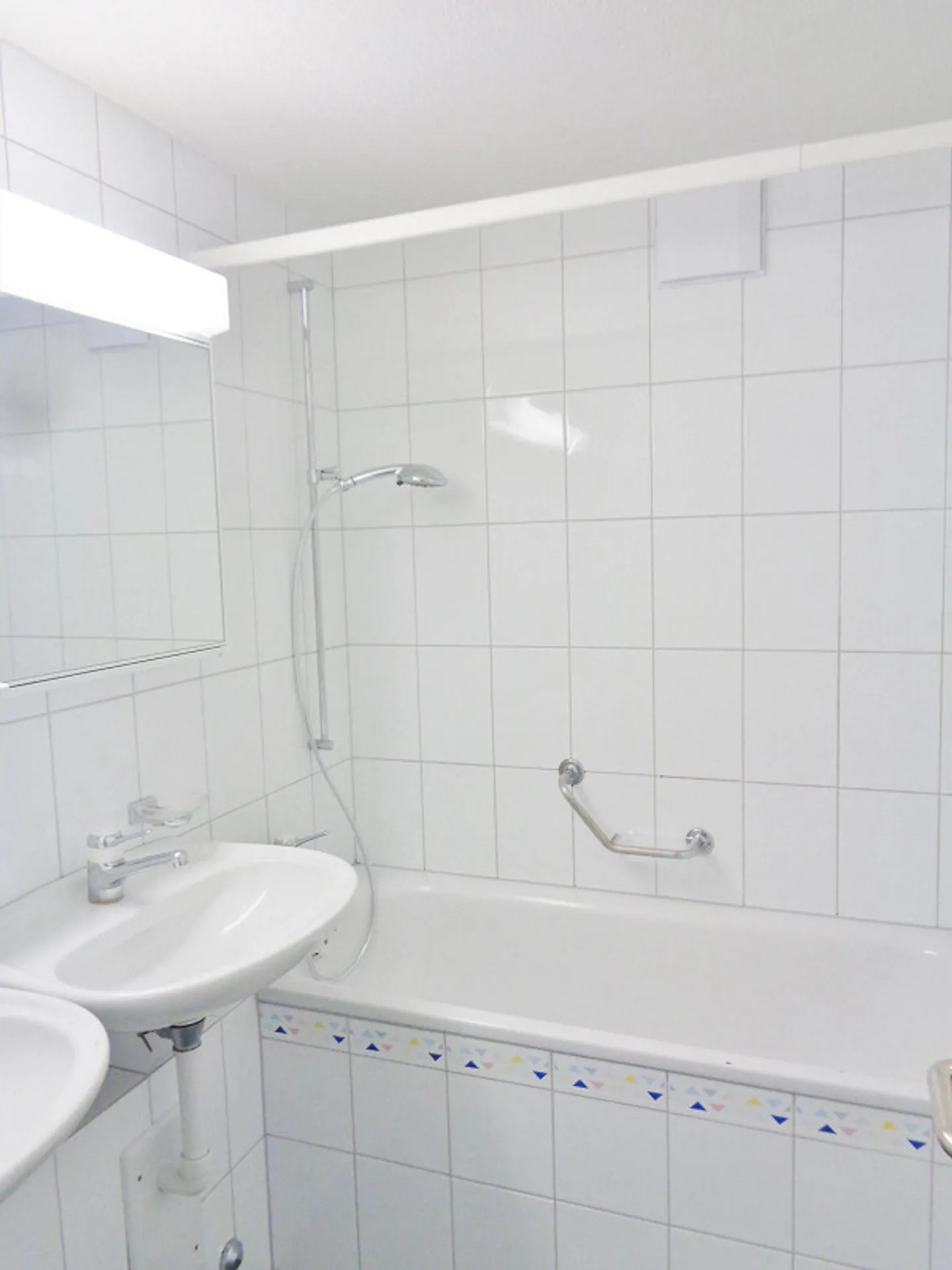 Charmante appartement de 4,5 pièces à louer à Adliswil ! - Photo 8 sur 13