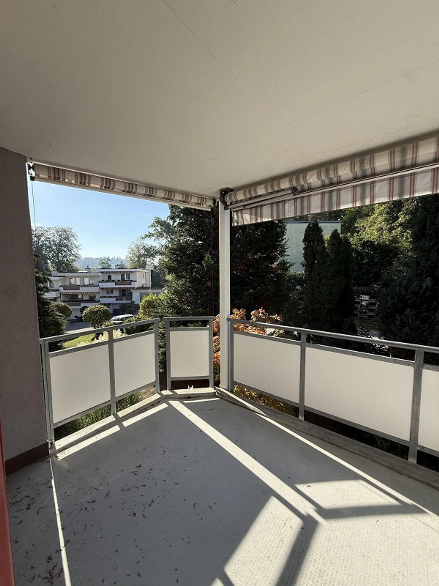 Charmante appartement de 4,5 pièces à louer à Adliswil ! - Photo 10 sur 13