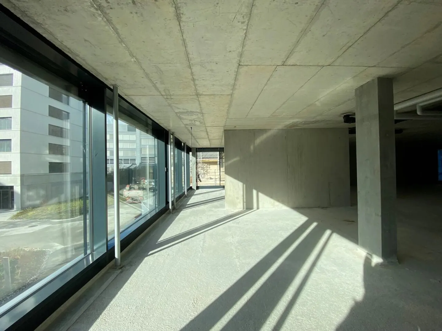 Activity Surfaces in Petit-Saconnex - Photo 2 of 7