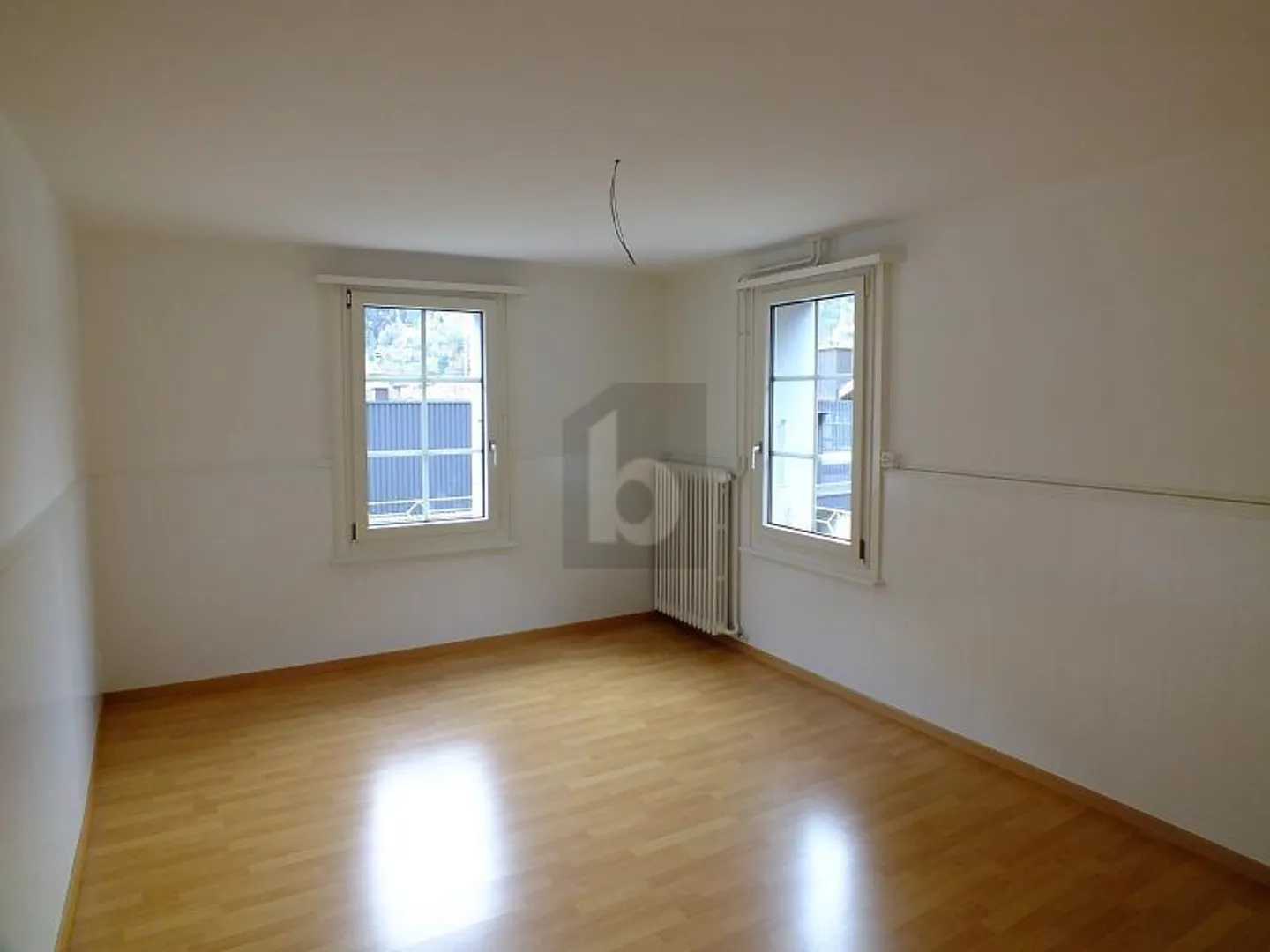 RENOVATED WITH CHARM AND LOGGIA - Photo 4 of 6