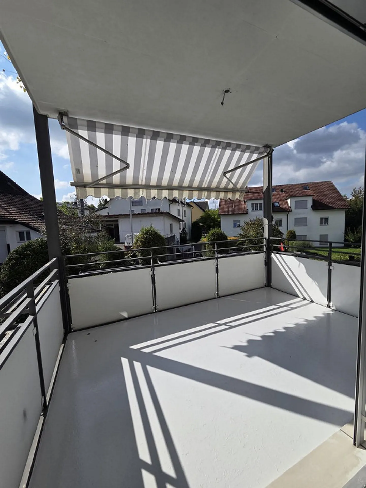 Accogliente appartamento di 3,5 stanze a Dübendorf - Foto 6 di 10