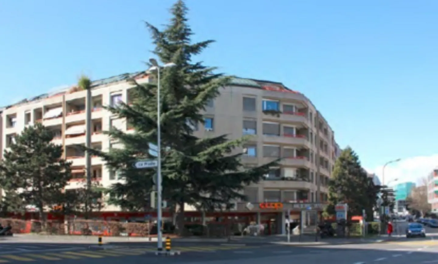 Carouge - 6 Chambres au 3ème Étage - Photo 1 sur 8