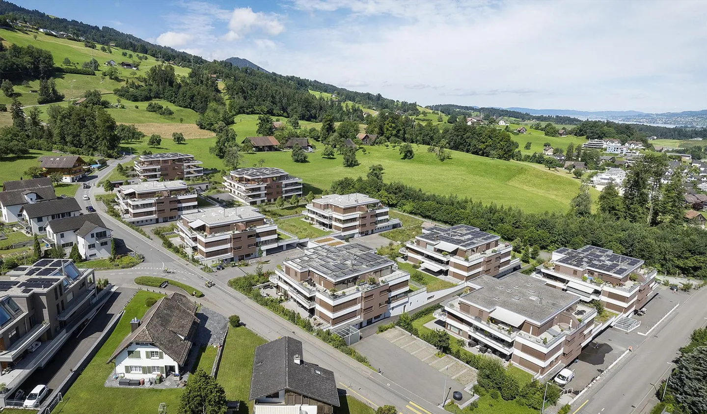 Ottimo appartamento attico di 3,5 locali con splendida vista sul lago - Foto 1 di 9