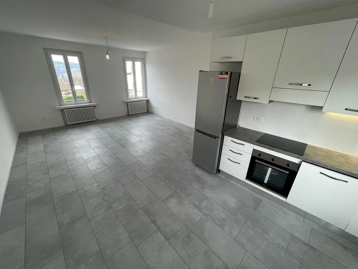2.5 UND 3.5 WOHNUNGEN VOLLSTÄNDIG RENOVIERT IN MORBIO INFER - Foto 8 von 13