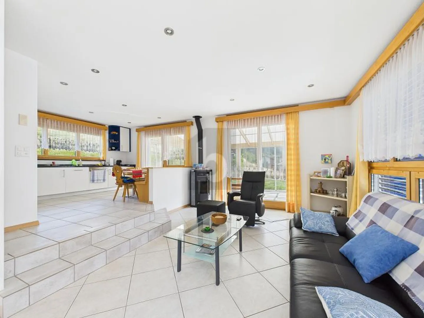 Charmantes Einfamilienhaus mit Aussicht - Foto 2 von 6