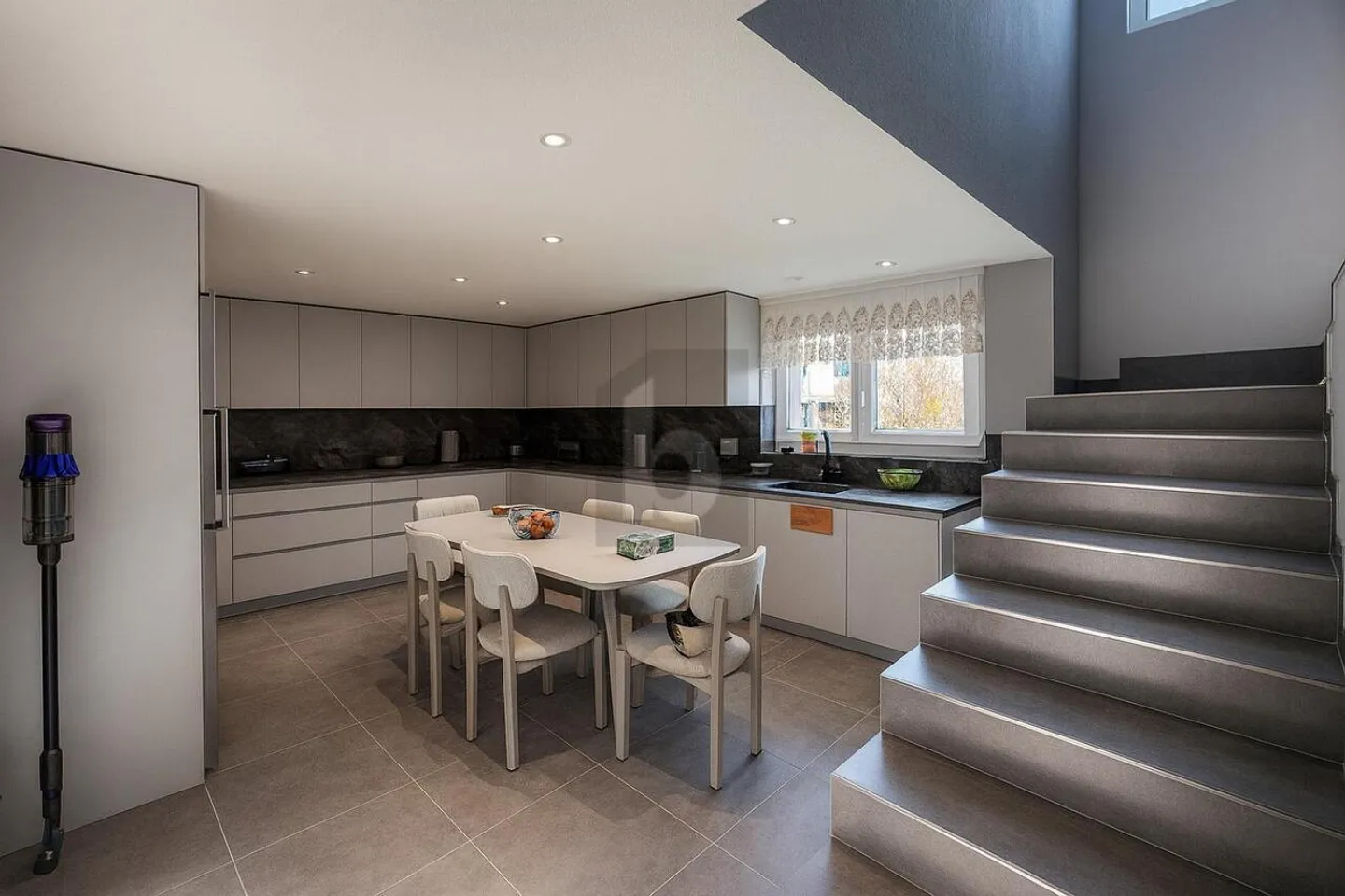 Maison Individuelle Moderne - Photo 2 sur 6