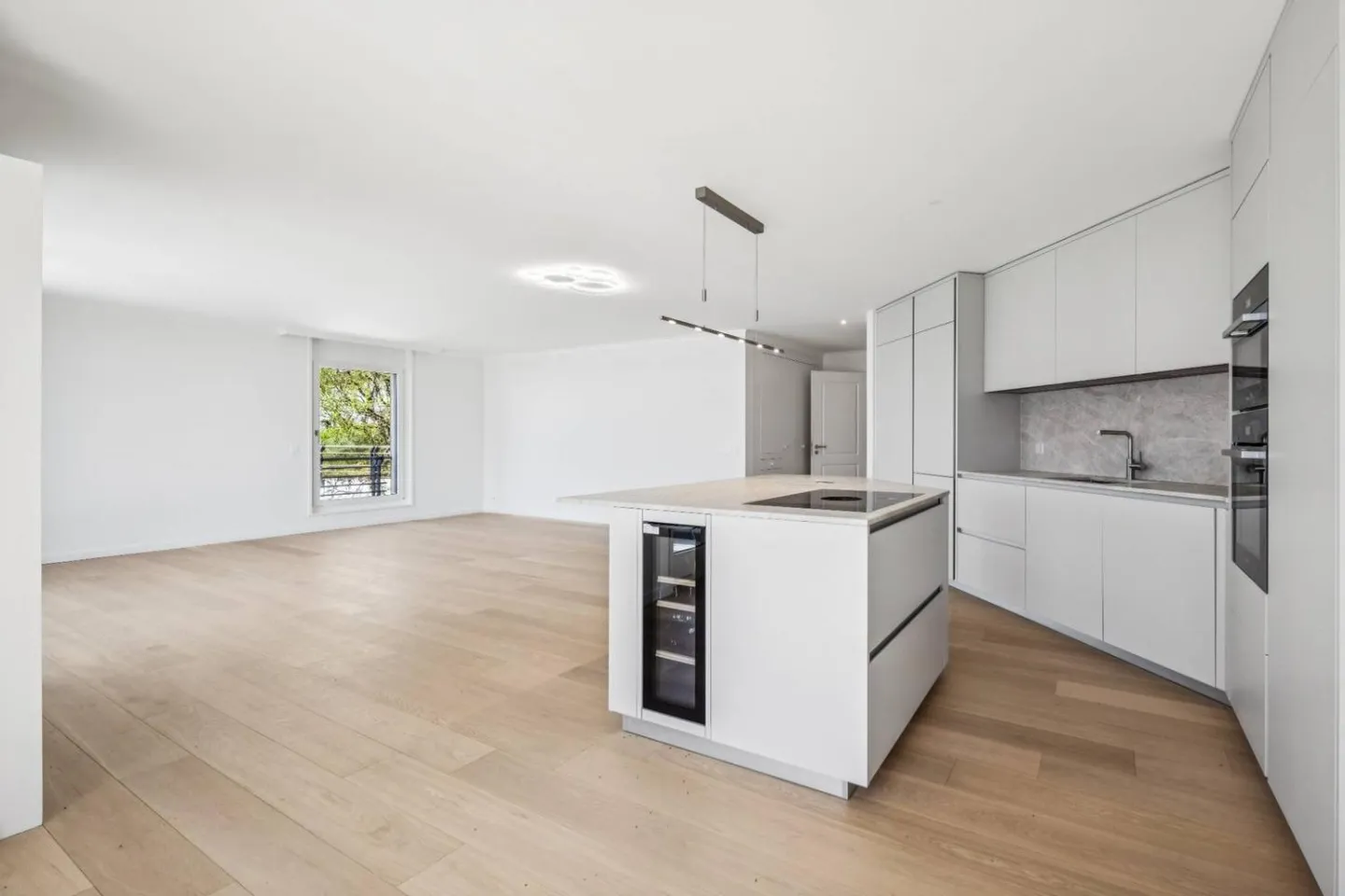 Elegante Wohnung mit Seeblick - Foto 7 von 13
