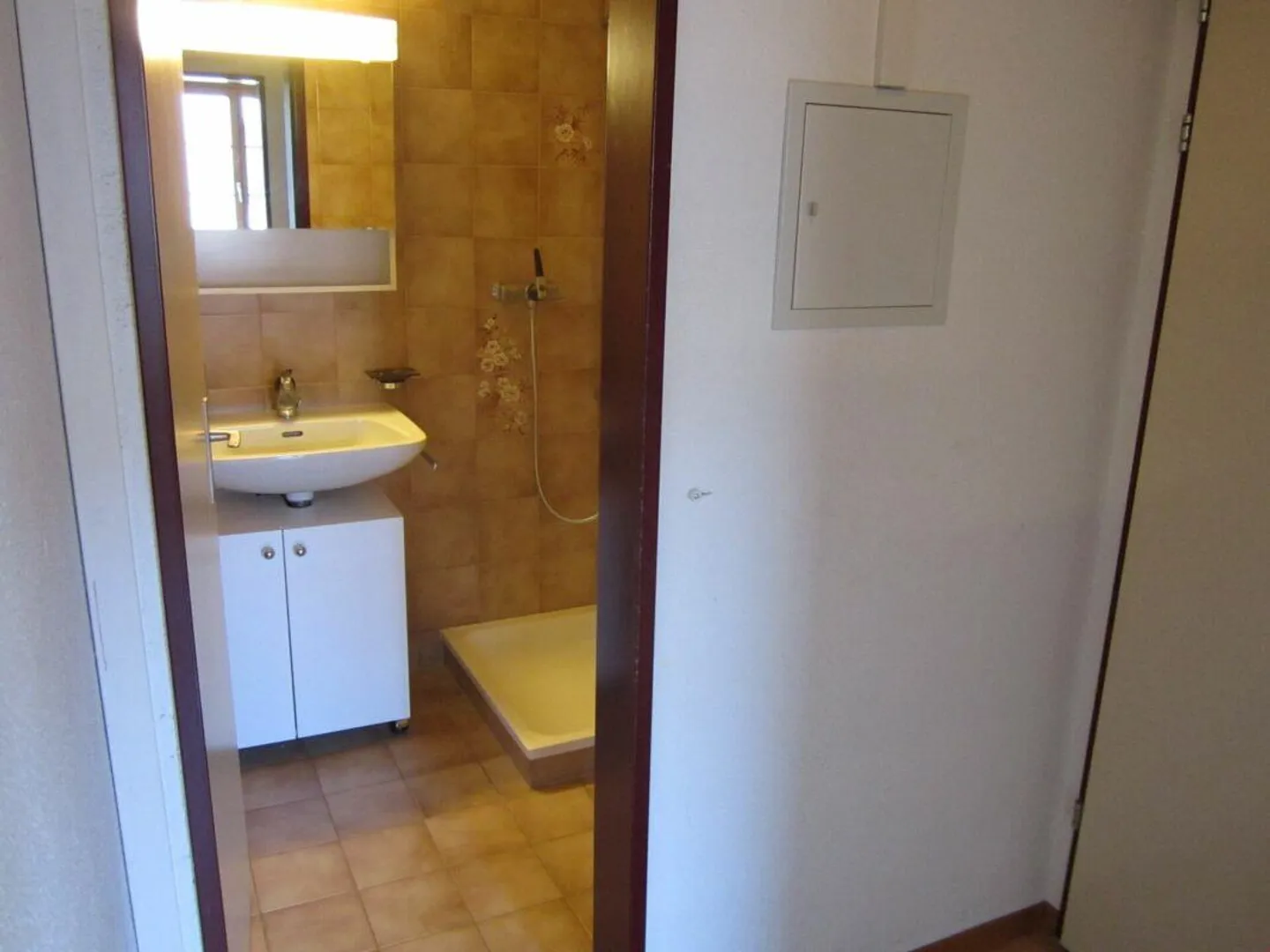 Appartement douillet au centre du village - Photo 2 sur 4