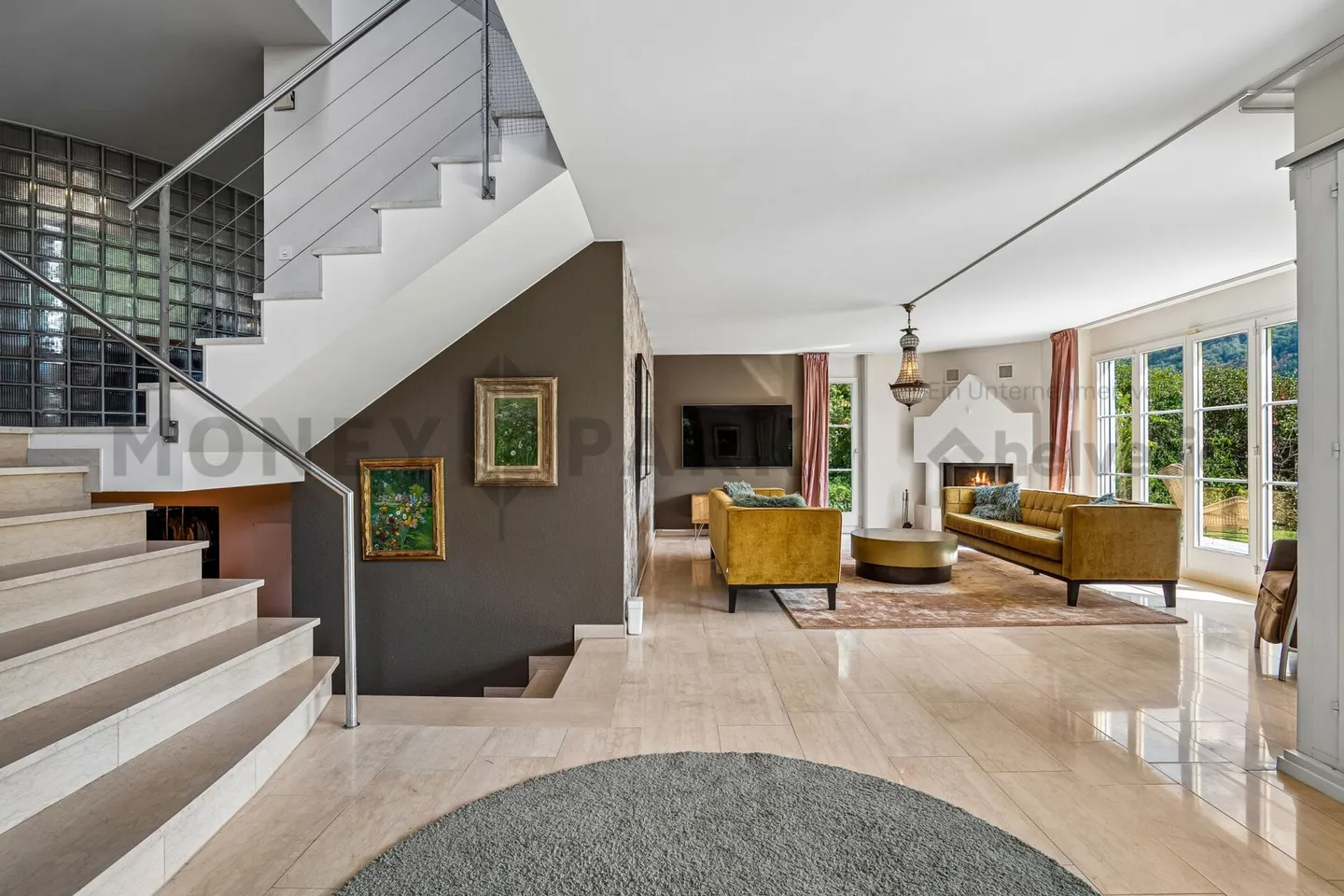 Moderne Familienhaus mit Aussicht - Foto 3 von 16