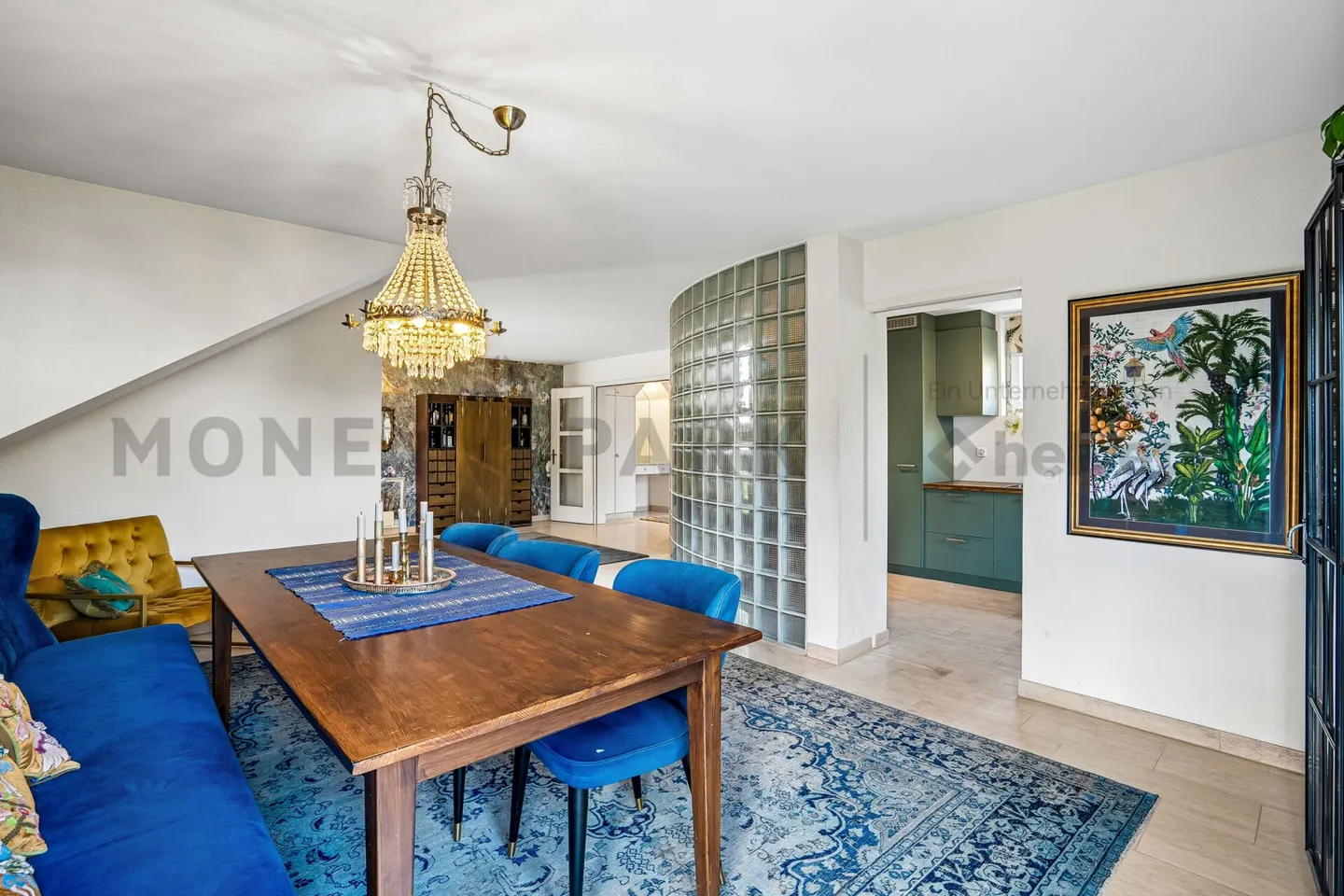 Moderne Familienhaus mit Aussicht - Foto 5 von 16