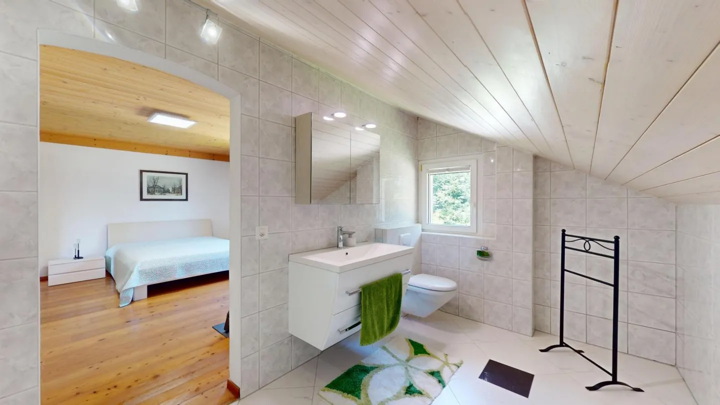 Eine seltene Villa auf dem Land, mit Platz für große Ideen - Foto 15 von 19