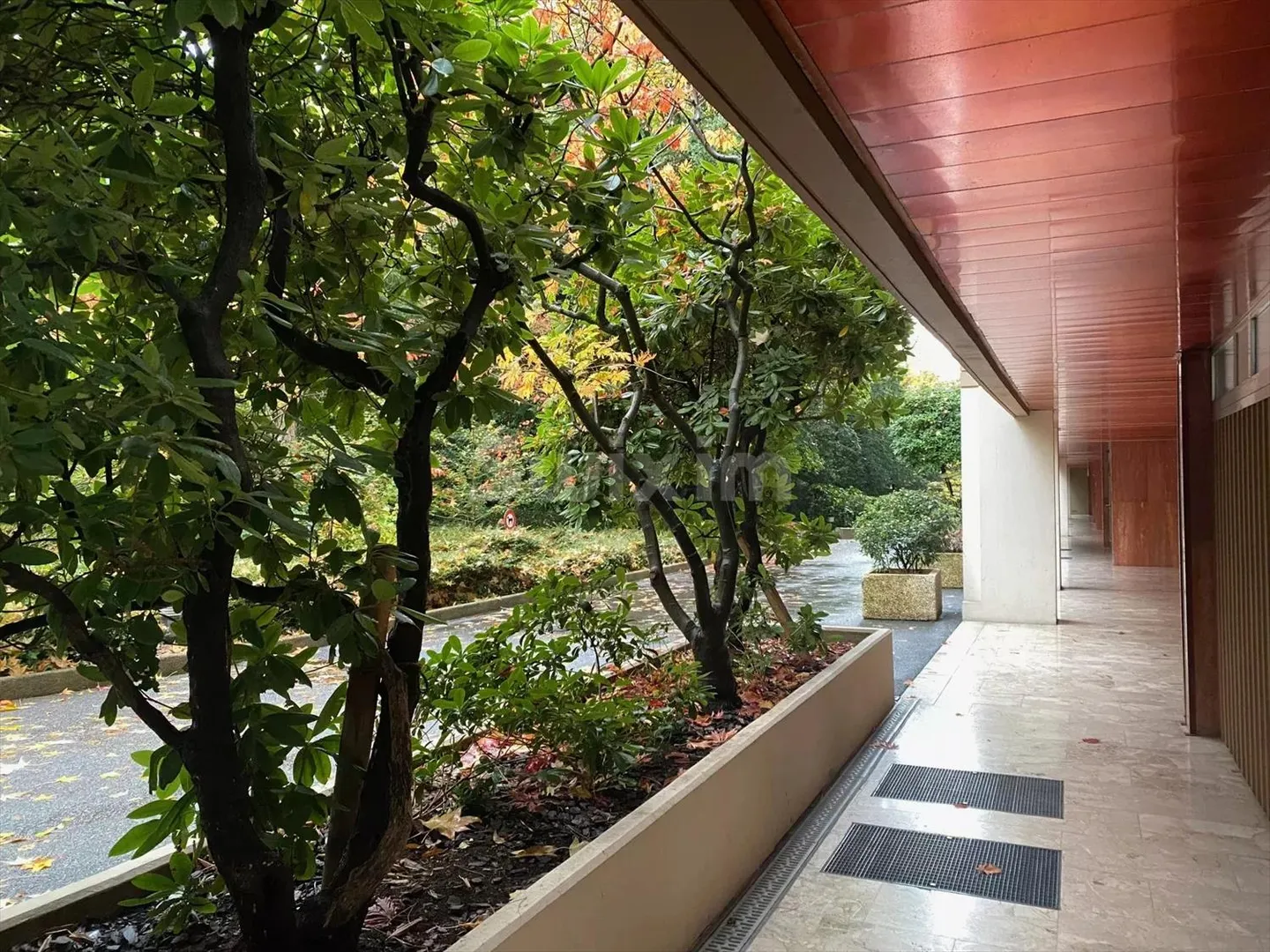 2.5 Rooms Ideally Located - Photo 8 of 9