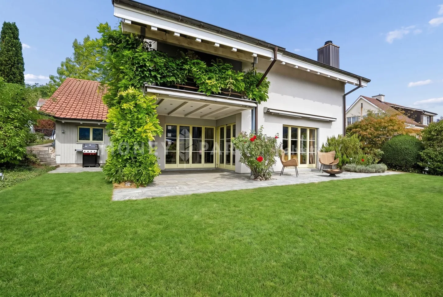 Moderne Familienhaus mit Aussicht - Foto 13 von 16