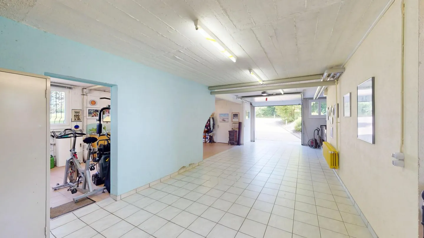 Eine seltene Villa auf dem Land, mit Platz für große Ideen - Foto 18 von 19