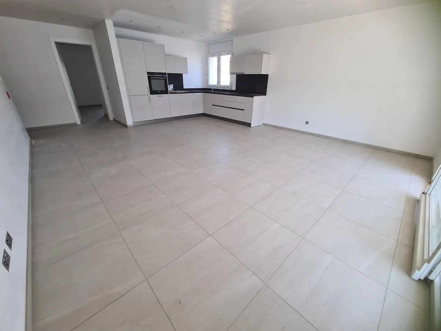 3,5 pièces de nouvelle construction avec 2 terrasses à Caslano - Photo 3 sur 10