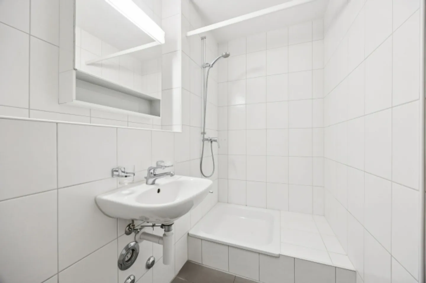 Appartement lumineux 2.5 pièces - Photo 11 sur 13