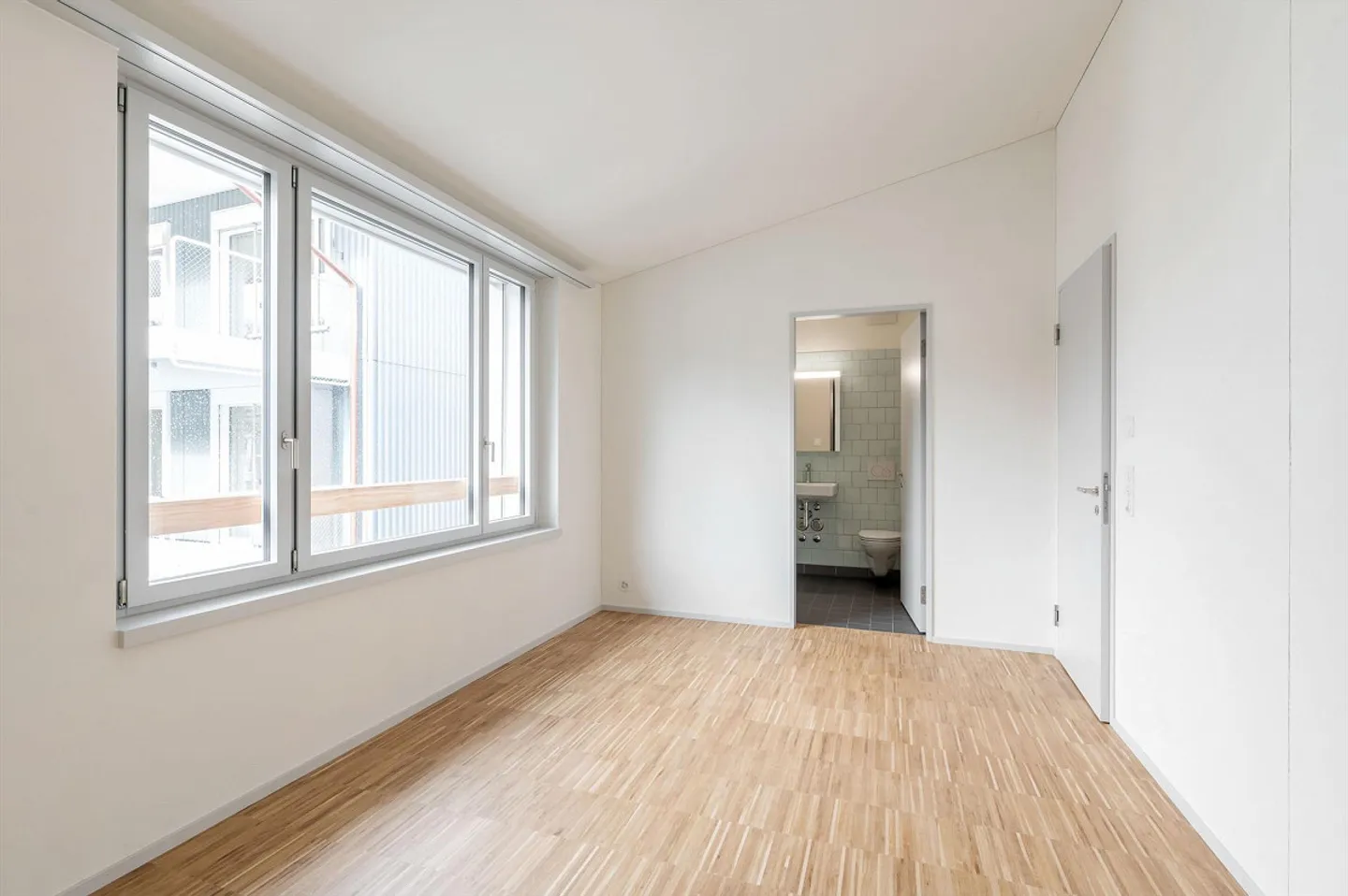 Modernes 4.5-Zimmer-Apartment - Foto 5 von 10