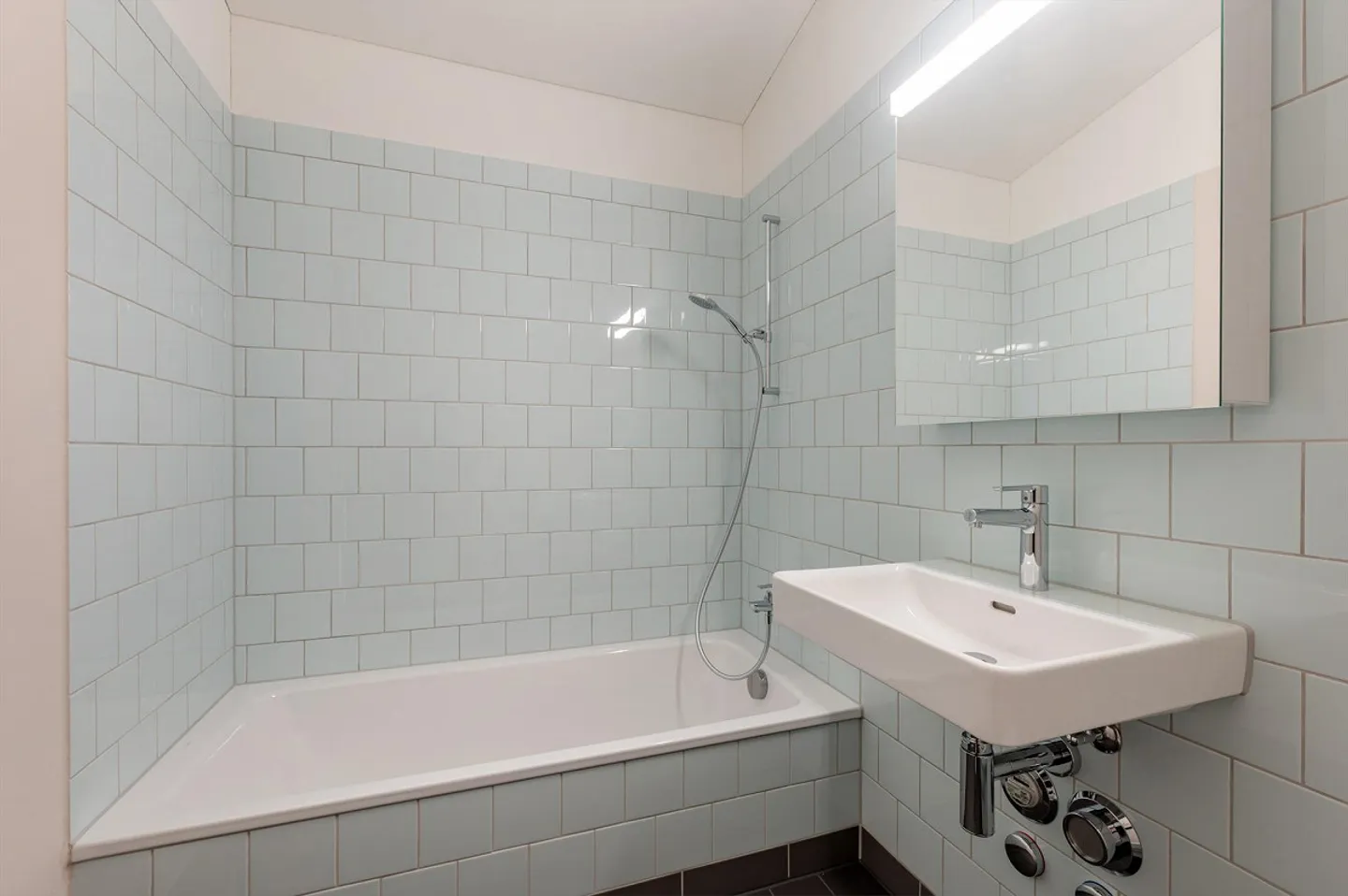 Modernes 4.5-Zimmer-Apartment - Foto 6 von 10