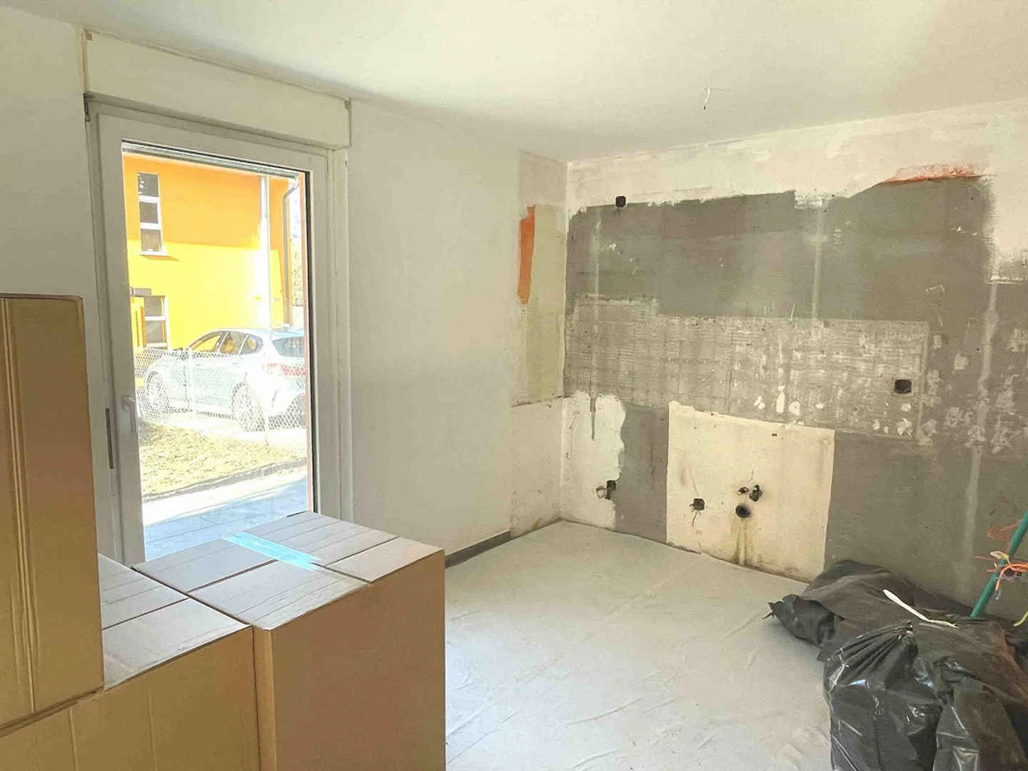 Completely renovated house with beautiful flat garden - Photo 8 of 16