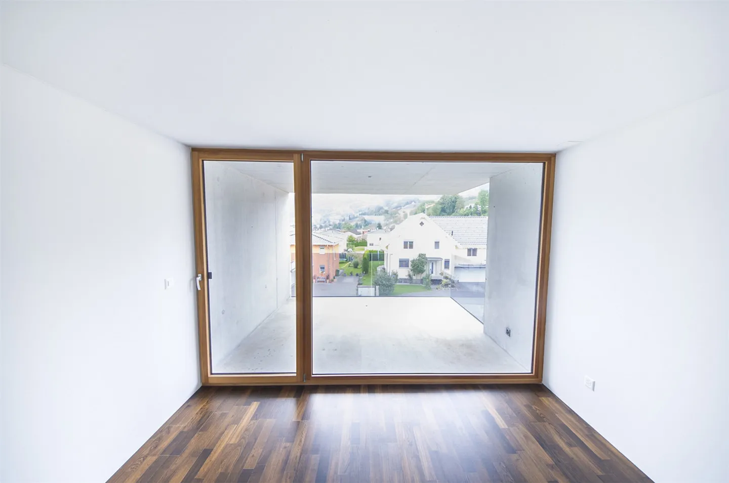 Modern Maisonette Apartment with Dream View - Photo 8 of 12