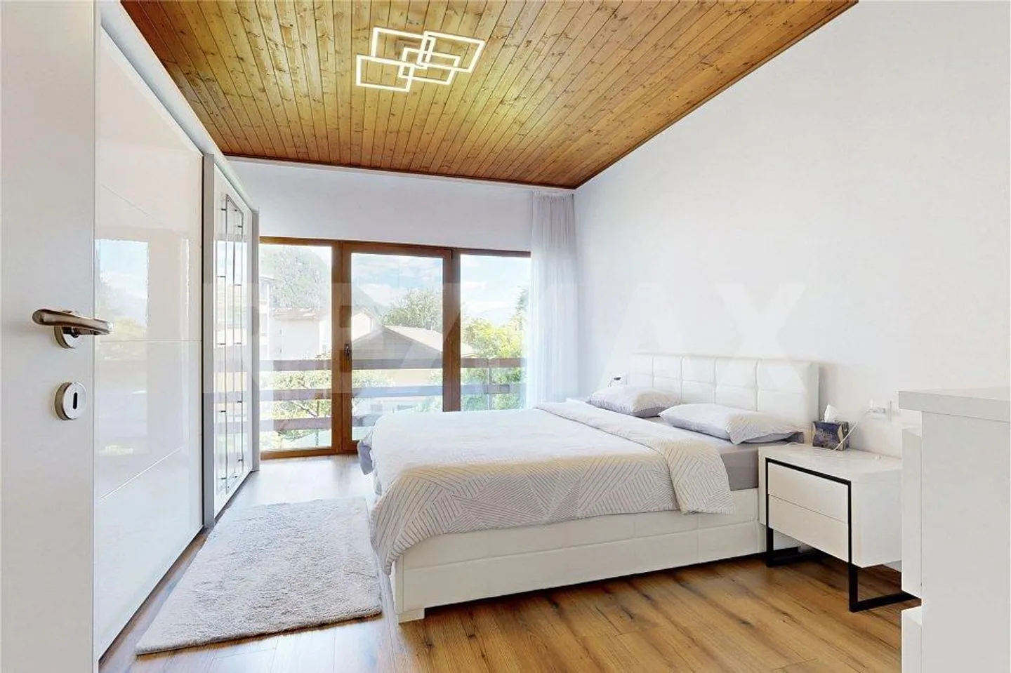 Ideales Haus zum Wohnen oder Investieren - Foto 13 von 13