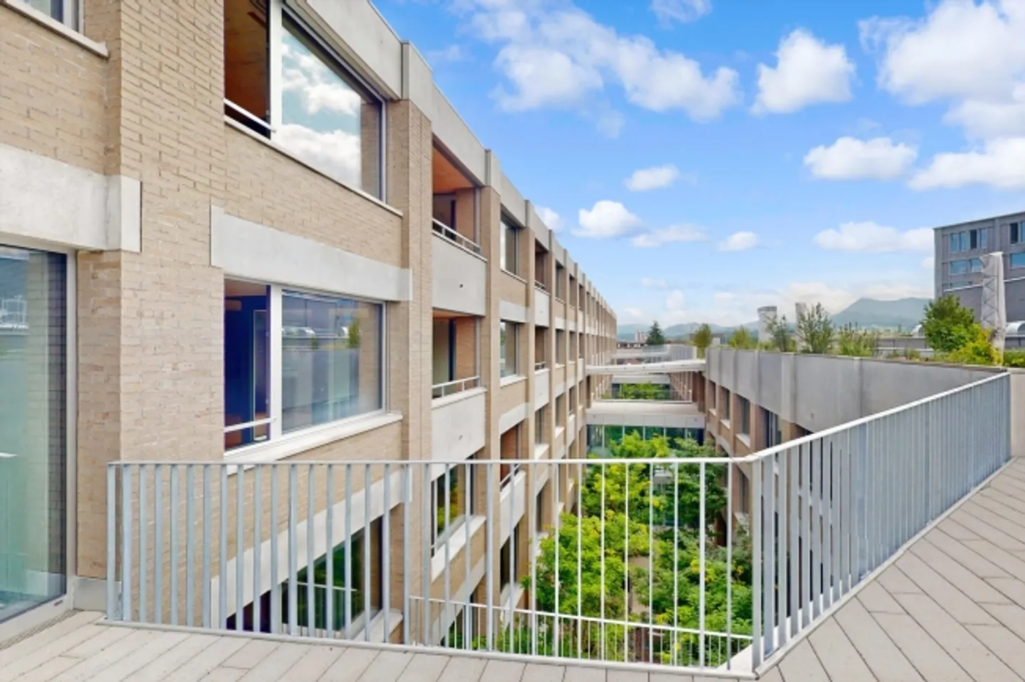 Modern Apartment in Emmenbrücke - Photo 1 of 1