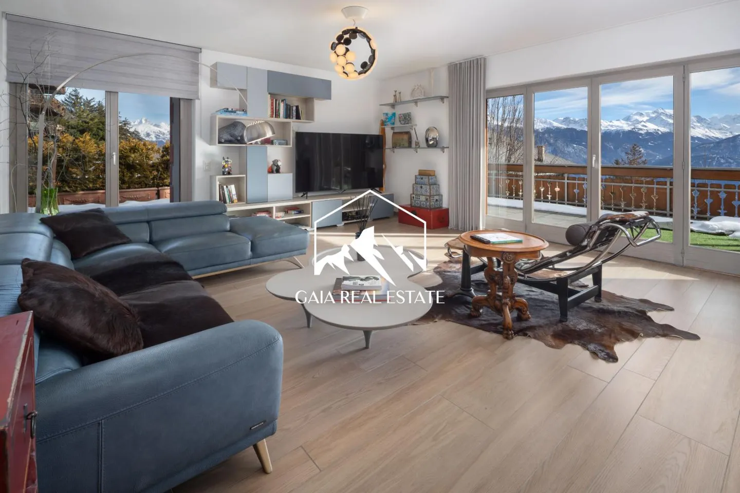 Appartamento 4 camere - Foto 1 di 20