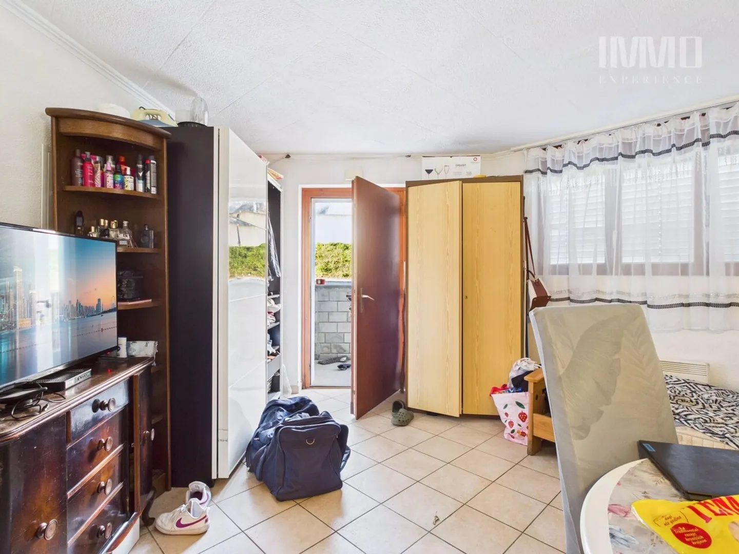 Magazzino con camere frigorifere e due studi - Foto 13 di 13