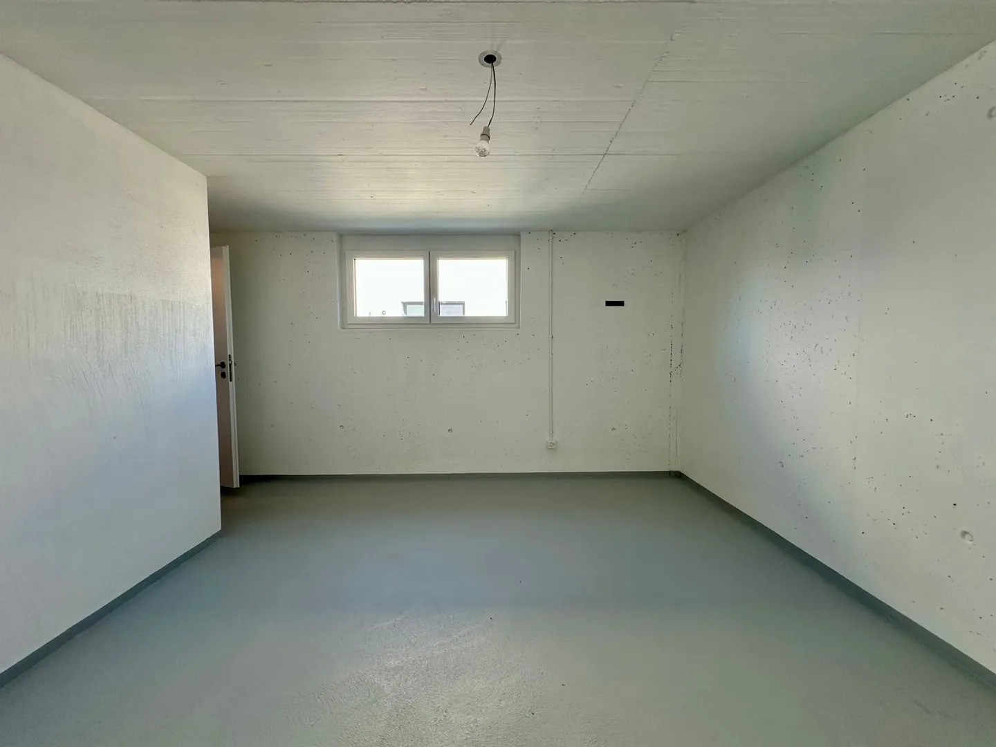 Modern family house with a separate apartment in a quiet location with a view - Photo 19 of 20