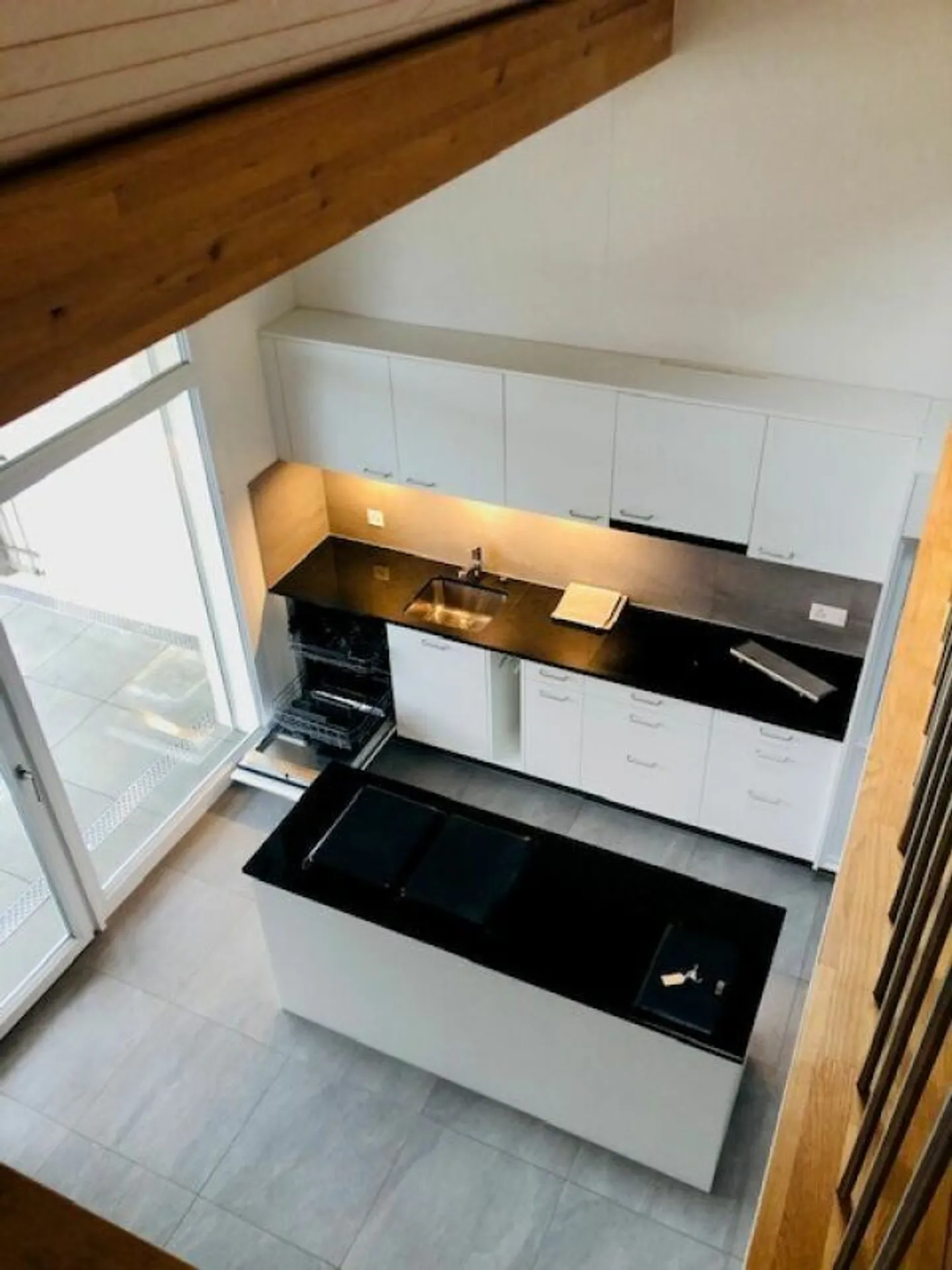 Appartement de 4.5 pièces de 156m2 avec galerie, comme neuf et spacieux - Photo 11 sur 21